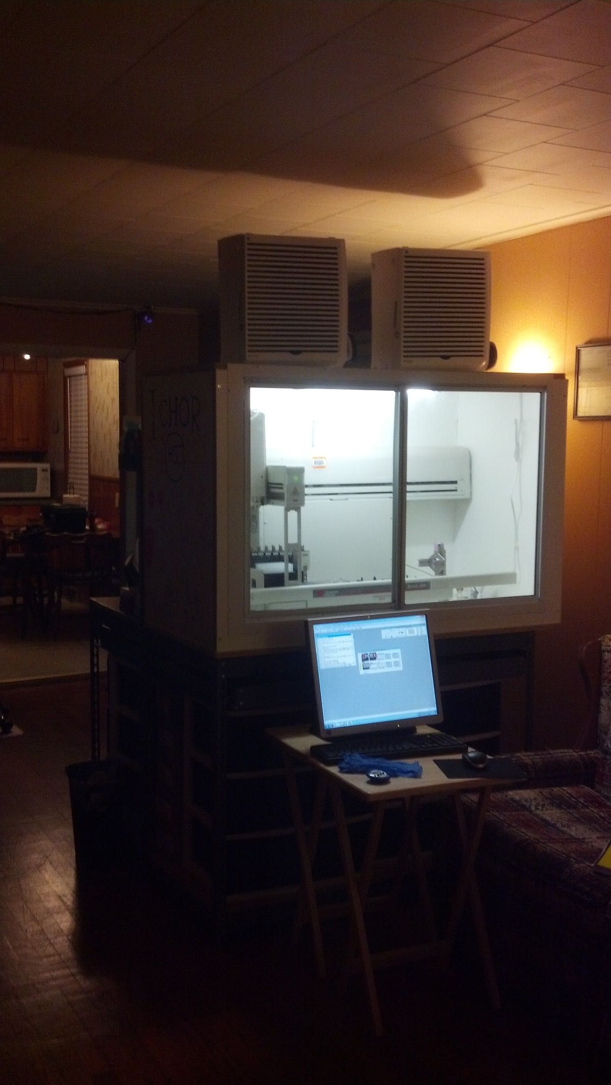 Biomek machine